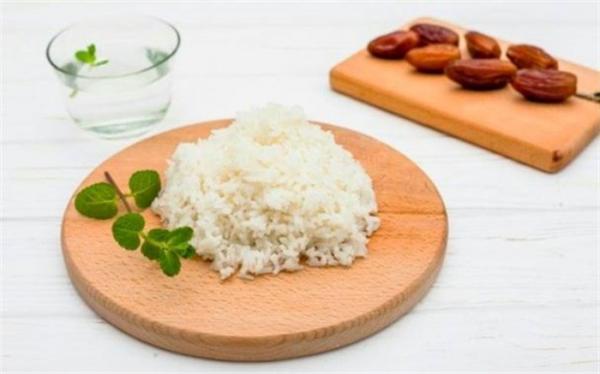 زیاده روی در خوردن برنج چه عوارضی دارد؟